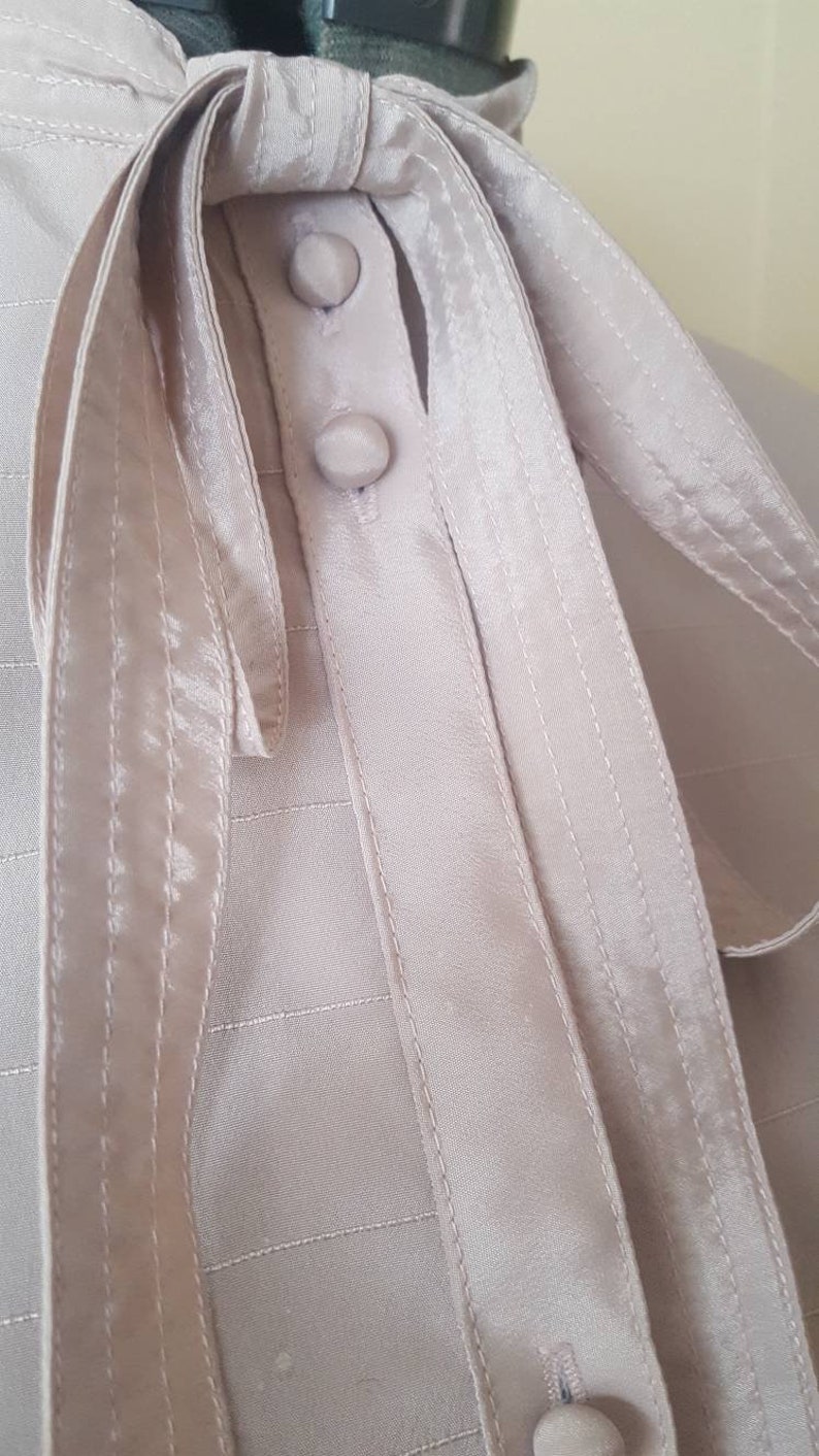 prairie blouse 1980s light taupe beige color silky light weight blouse with tie and buttons cowgirl western