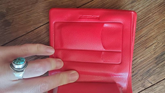 1970s red wallet - image 4