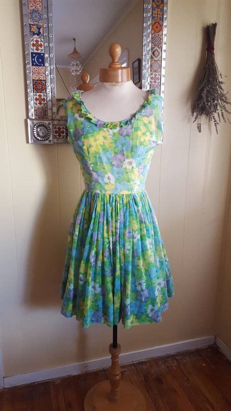 1960s mini dress vintage small image 1