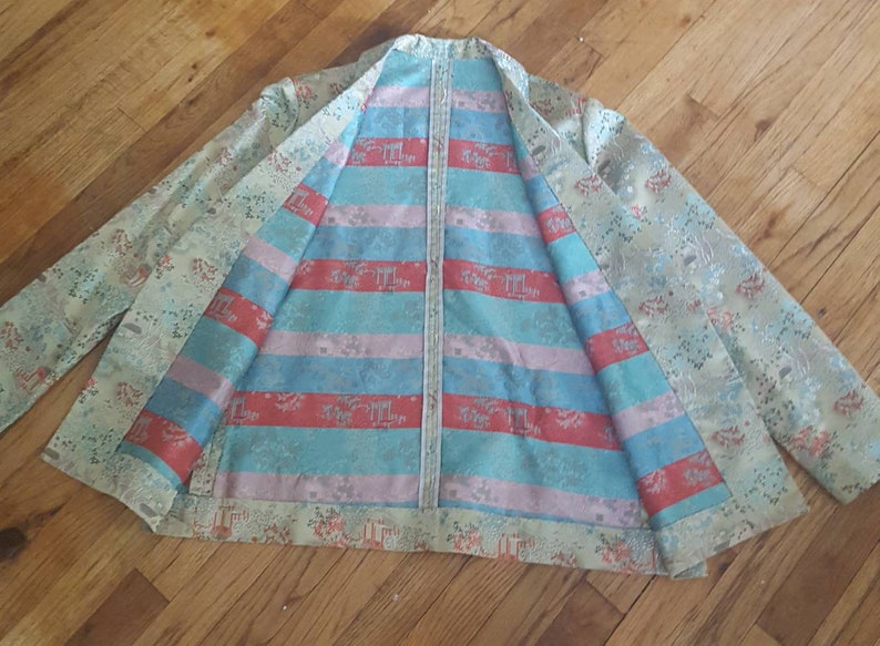 Vintage silk blazer size Medium cherry blossom yellow coats