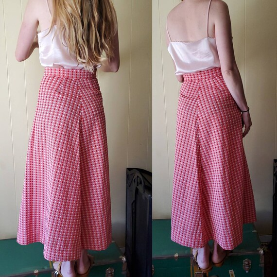 1970s high-waisted skirt • Size small red vintage… - image 3