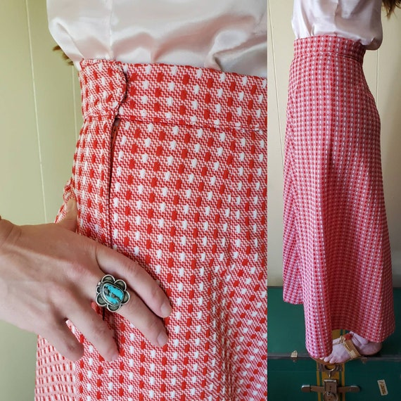 1970s high-waisted skirt • Size small red vintage… - image 2