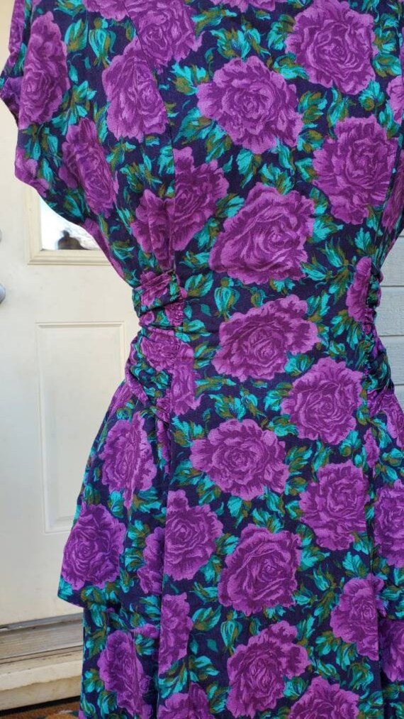 Vintage 1980s does 1940s peplum rose dress • small - image 5