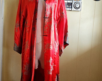 1920 Antique Chinese Robe Embroidered