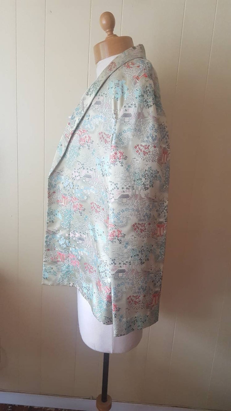 Vintage silk blazer size Medium cherry blossom yellow coats