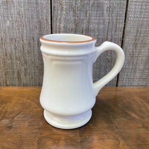 Syracuse China Pedestal 10 oz. Coffee Mug image 1