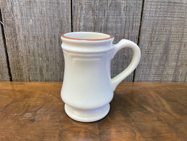 Syracuse China Pedestal 10 oz. Coffee Mug image 1