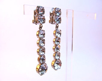 1950's Chic Crystal Clear Rhinestone Clip-on Earrings