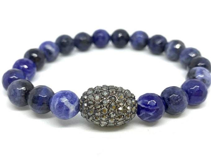Faceted Sodalite for clear communication
