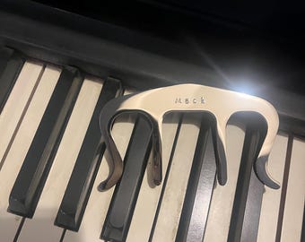 Music Book Holder - Music Display Stand, Adjustable Music Stand | Hands-Fre Metal Page Holders, Music Bookshelf Clip Wind Clips For Piano Sheet Keyboard Kids Classroom School Reading Books