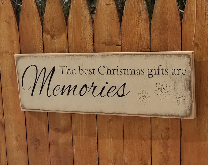 Custom Carved Wooden Sign - "The Best Christmas Gifts Are Memories" - 24"x7.5"