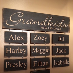 Grandkids Make Life Grand - Personalisiertes geschnitztes Holzschild
