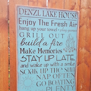 Placa de madeira entalhada personalizada - &quot;LAKE HOUSE - RULES&quot;