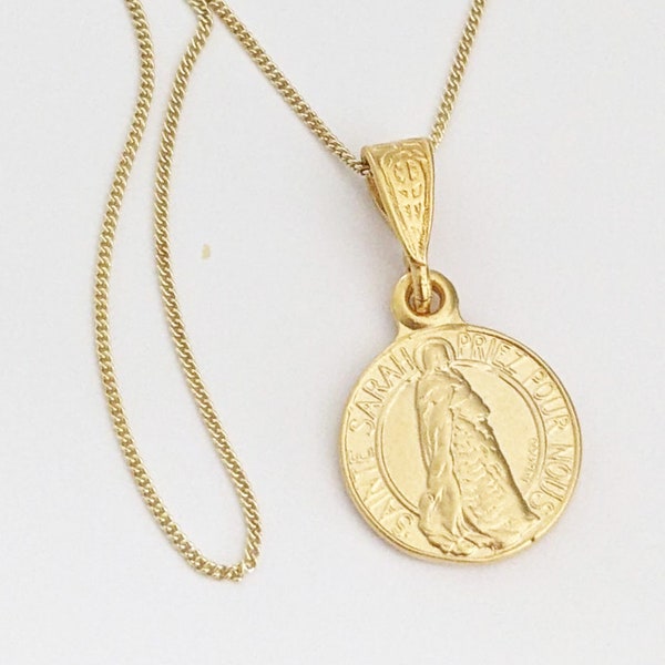 Sainte Sarah & Saintes Maries Medal Necklace 14mm, 18K Gold Vermeil, Sara-la-Kâli Romani Saint Necklace, Saint Jewelry, Gypsy Saint