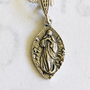 Tiny Mary Magdalene Carried by Angels 10x17mm, Sterling Silver Italian Chain Pendant, Guardian Angels, Catholic Saint Medal