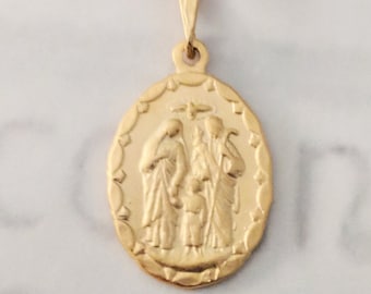 Medal - Holy Family of Nazareth 18x27mm - 18K Gold Vermeil