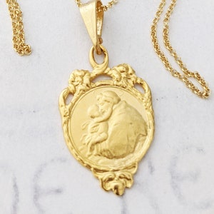 Necklace - St Anthony of Padua 19x30mm - 18K Gold Vermeil + 18 Inch Italian 18K Gold Vermeil Chain