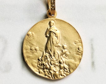 Mary Magdalene Carried by Angels 20mm, 18K Gold Vermeil Pendant, Guardian Angels, Catholic Saint Medal