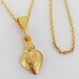 Tiny Sacred Heart of Jesus 9x17mm - 18K Gold Vermeil + 18 Inch Italian 18K Gold Vermeil Chain