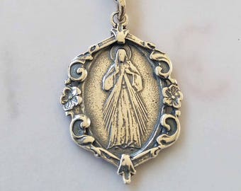 Divine Mercy / Jesus I Trust In You! Medal 21x30mm, Sterling Silver, Sacred Heart of Jesus Pendant