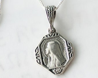 Ketting - Tiny Mary of Magdala met albasten pot 13 x 17 mm - sterlingzilver + 18 inch Italiaanse sterlingzilveren ketting
