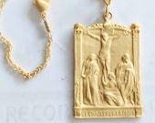 Necklace - Le Christ Sur La Croix 28x43mm - 18K Gold Vermeil + 18 inch 22K Gold Vermeil Chain