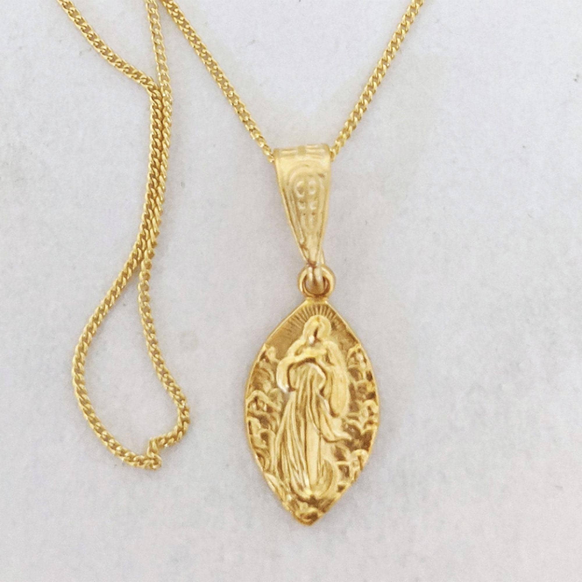 Tiny Mary Magdalene Carried by Angels 10x17mm, 18K Gold Vermeil Italian Chain Pendant, Guardian Angels, Catholic Saint Medal