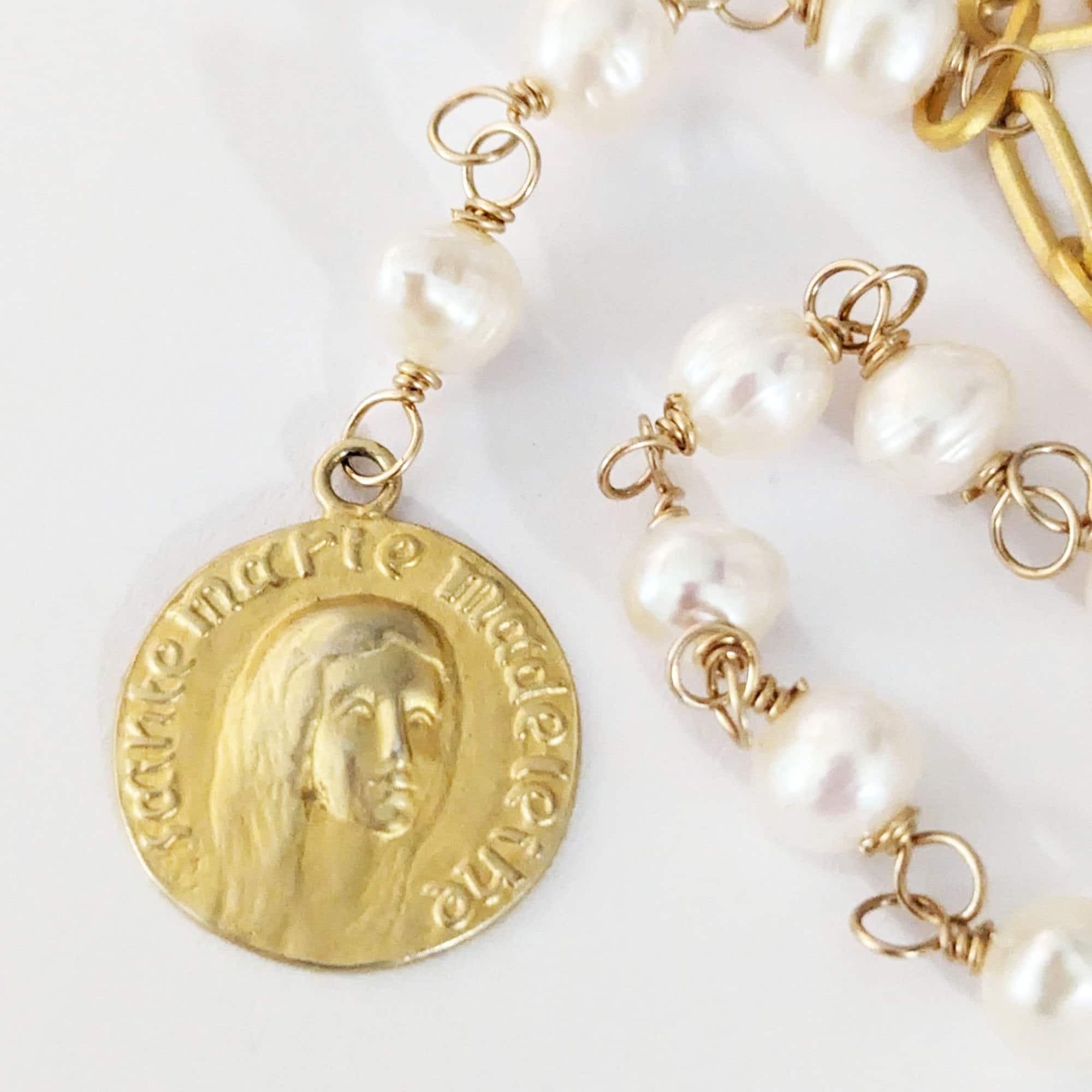 Freshwater Pearl Chaplet - St Mary Magdalene 19mm - 18K Gold