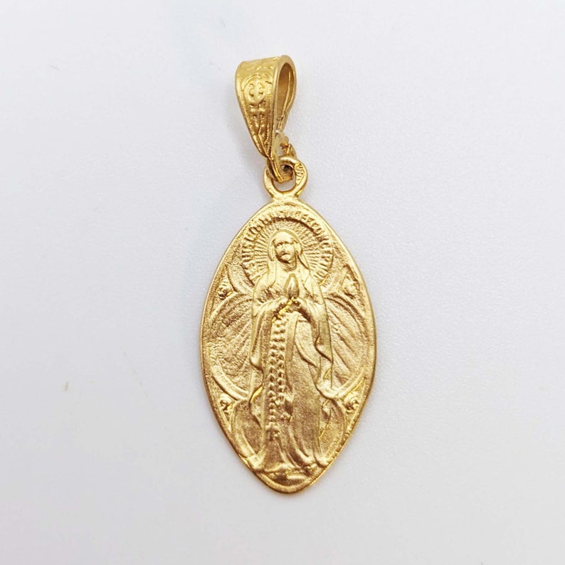 Medal - Our Lady of the Rosary / Lourdes 16x28mm - 18K Gold Vermeil - Etsy