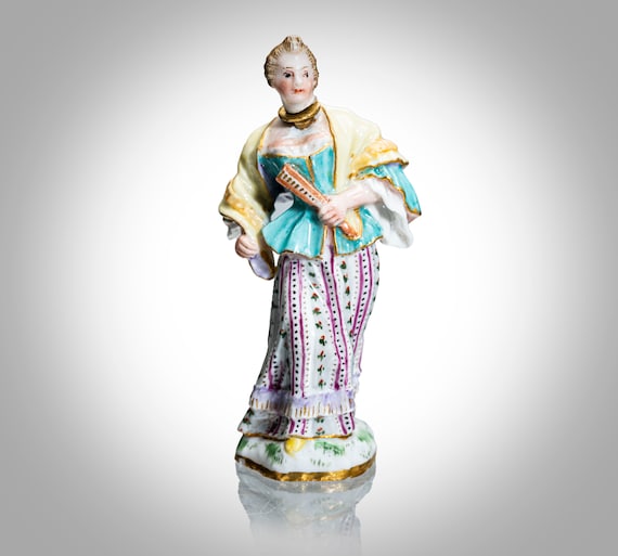 Meissen figural porcelain perfume bottle - image 1