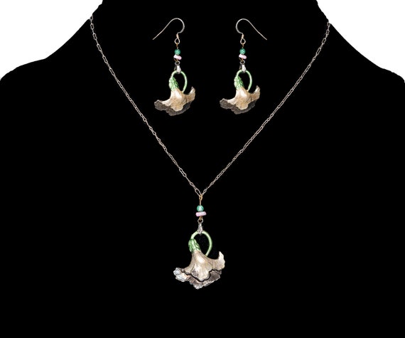 enameled silveroid necklace & earrings set - image 1