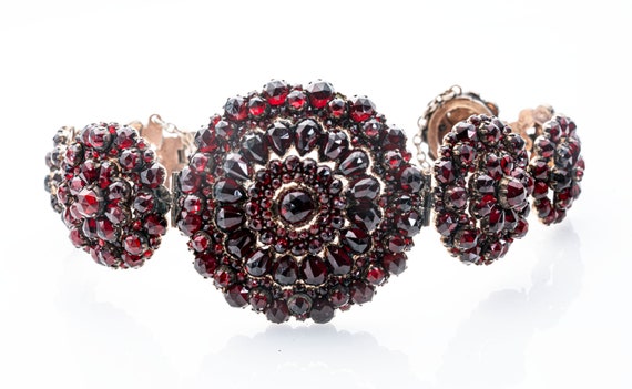 antique Victorian Bohemian garnet links bracelet - image 2