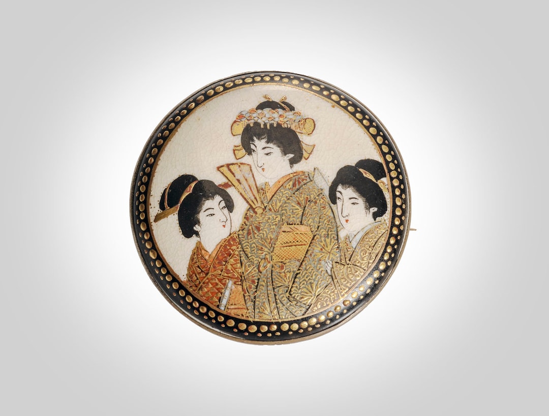 Large Japanese Satsuma Brooch 3 Maidens Etsy