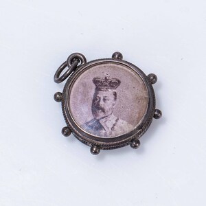 King Edward VII & Alexandra picture fob Coronation souvenir