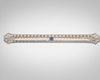 Art Deco 14k white/yellow gold & sapphire filigree bar pin