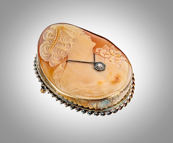 Art Deco 10k & diamond carved shell cameo brooch … - image 2