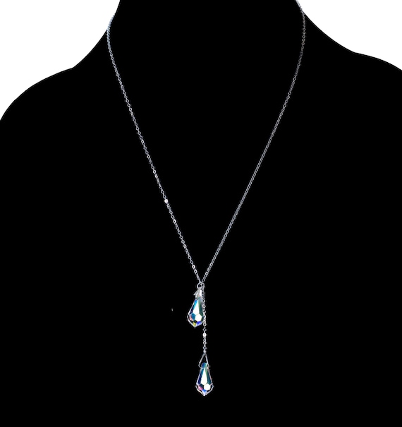 Art Deco aurora borealis cut crystal lariat necklace.