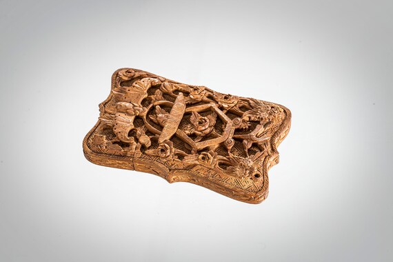 Antique Chinese carved sandalwood calling card ca… - image 2
