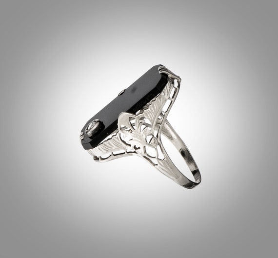 Art Deco 14k diamond & onyx filigree ring - image 3