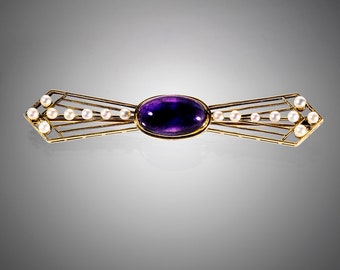 18k amethyst cabochon & seed pearls brooch