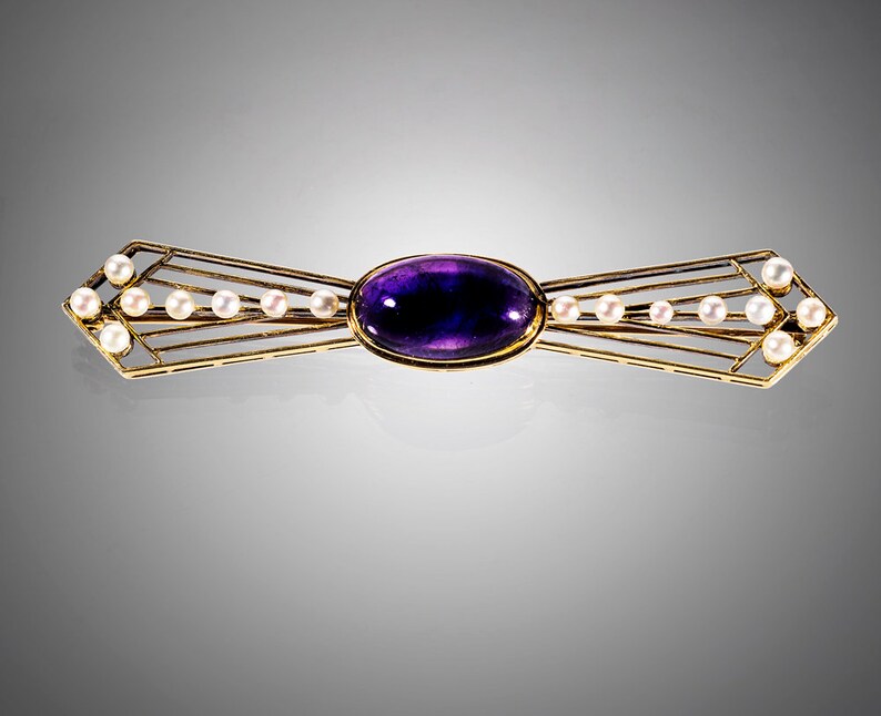 18k amethyst cabochon & seed pearls brooch image 1