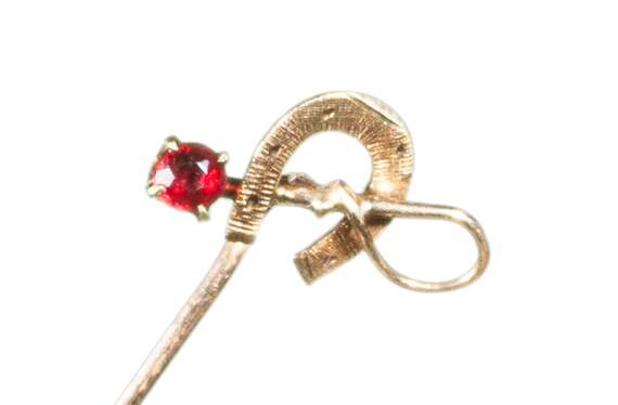 horseshoe riding crop faux ruby figural stick pin - image 1