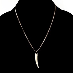 mother of pearl horn and sterling necklace 20 inch