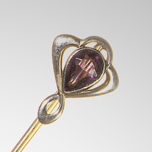 Victorian 14k amethyst stick pin