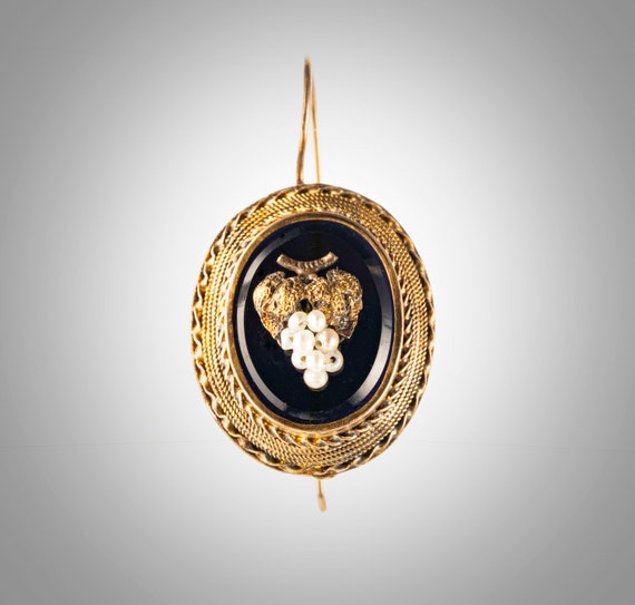 single antique Victorian 14k onyx pearls earring - image 1