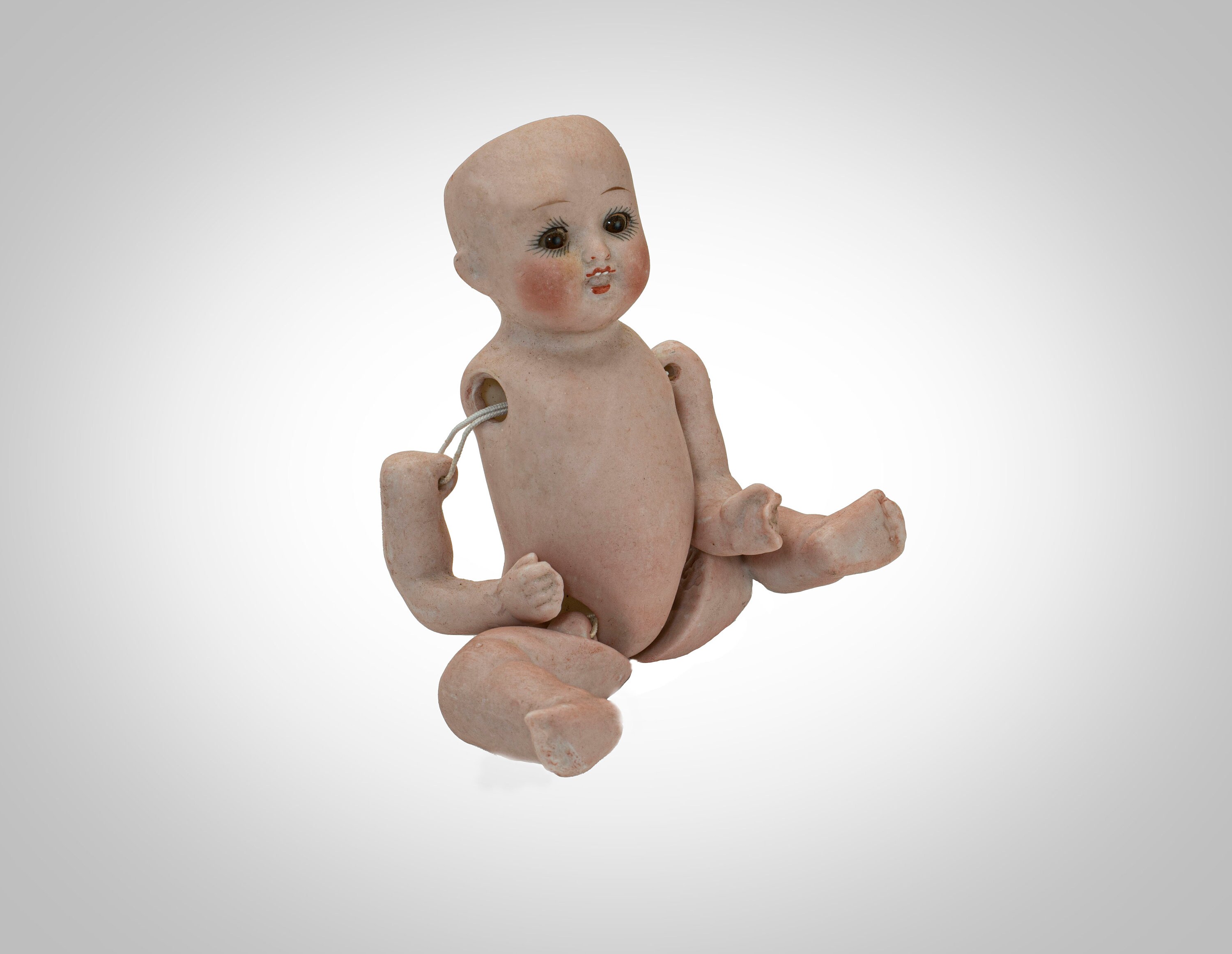 * antique baby doll ୨୧ * 小さな陶器製 の女の子 Vintage Vinyl Baby Doll with Rooted Strawberry Blonde Hair