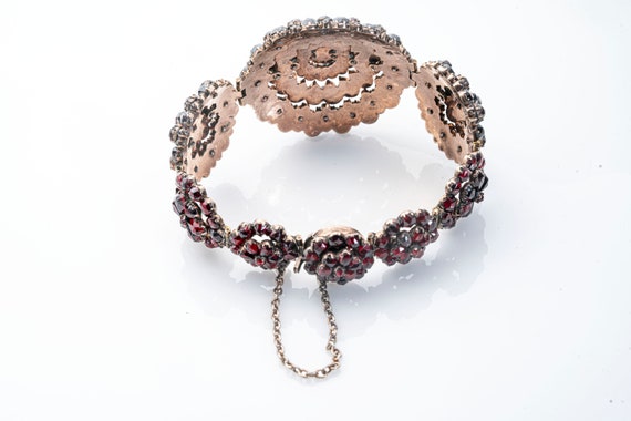 antique Victorian Bohemian garnet links bracelet - image 5