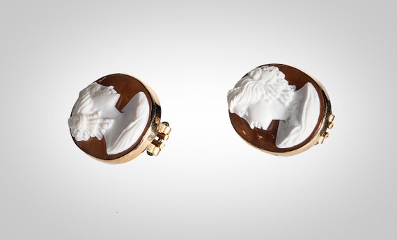 14k shell cameo earrings - image 3