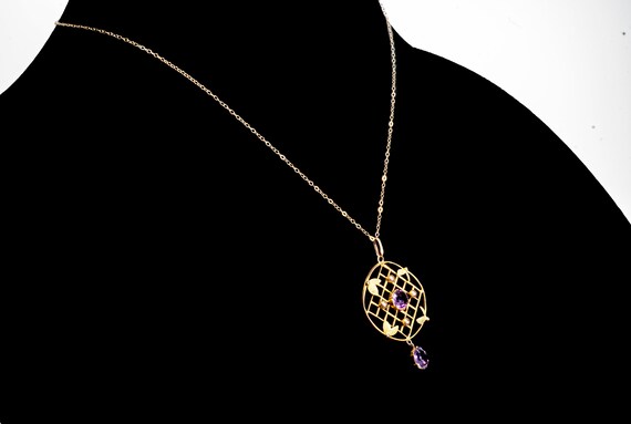 Edwardian 9k with amethysts pendant on 14k chain … - image 3