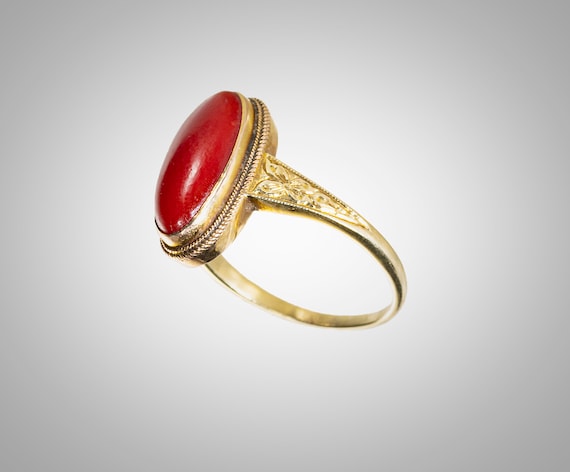 Victorian 18k red coral ring - image 3